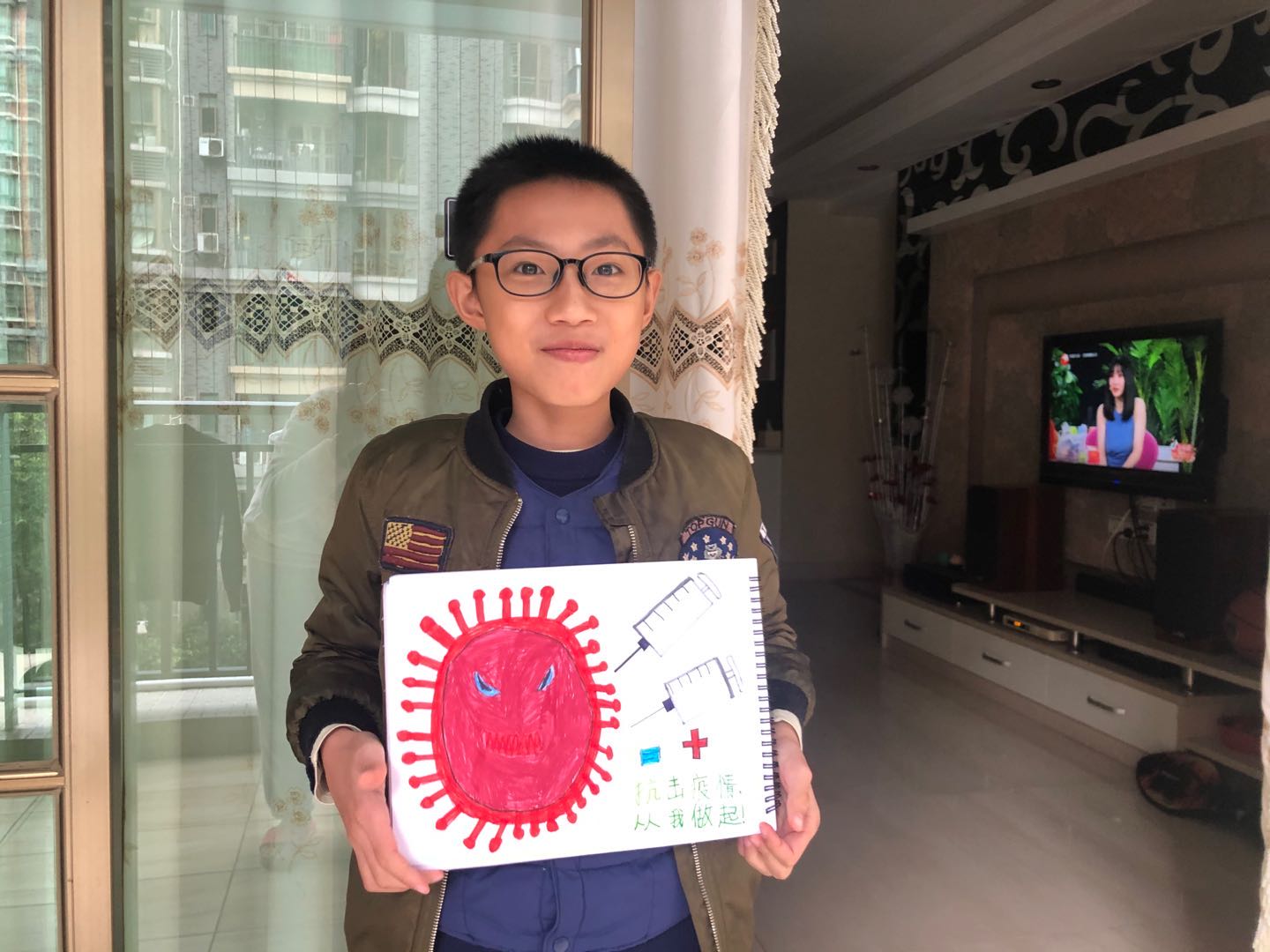 绘画作品《抗击疫情 从我做起》-谭锡欢.jpg