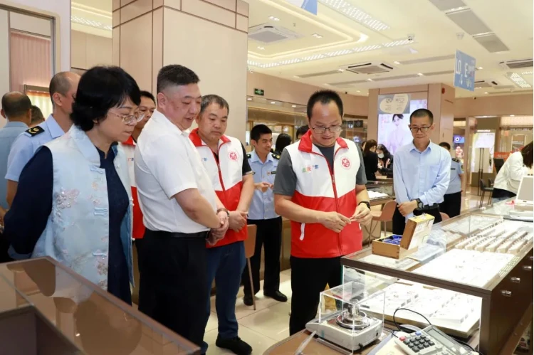 image.webp image.webp