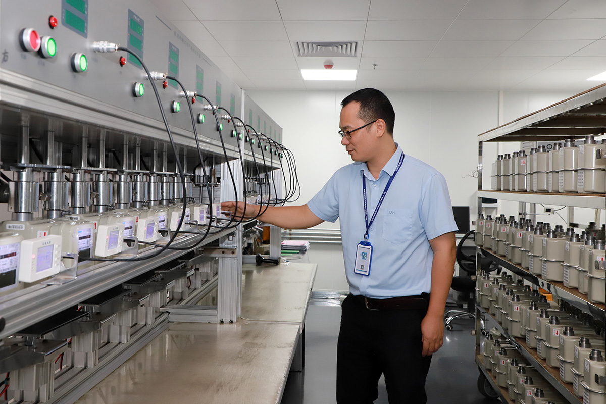 【力学二室】 【力学二室】